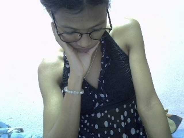 Yalane live cam on BongaCams