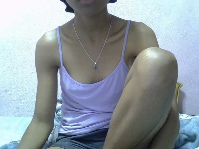 Yalane live cam on BongaCams