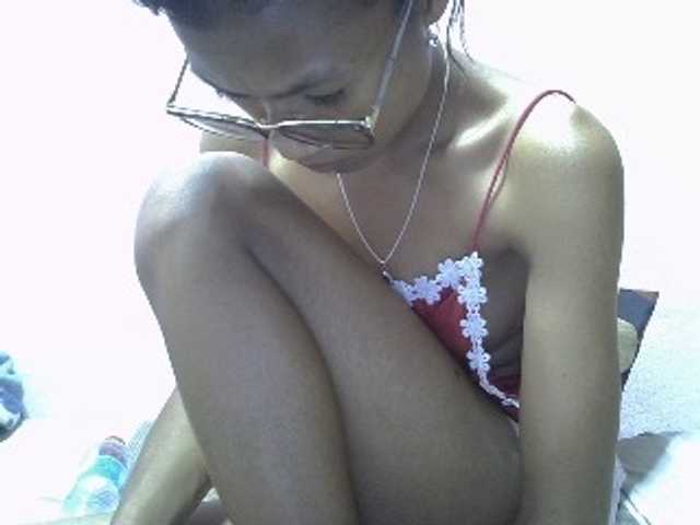 Yalane live cam on BongaCams