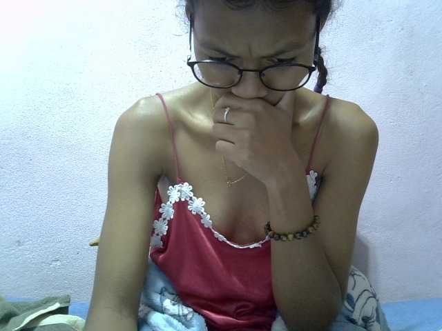 Yalane live cam on BongaCams