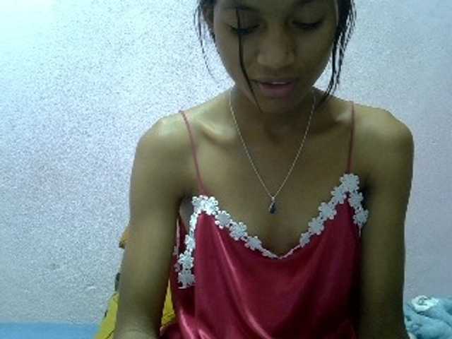 Yalane live cam on BongaCams