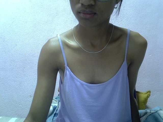 Yalane live cam on BongaCams