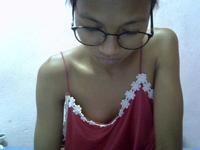 Yalane live cam on BongaCams