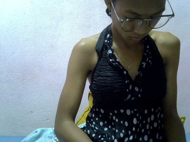 Yalane live cam on BongaCams