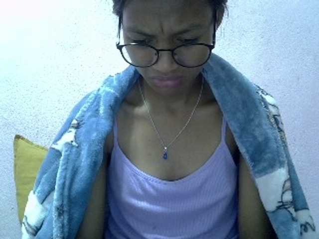 Yalane live cam on BongaCams