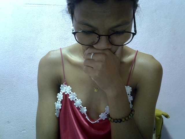 Yalane live cam on BongaCams