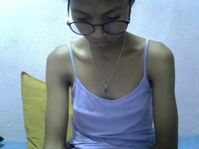 Yalane live cam on BongaCams