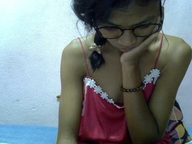 Yalane live cam on BongaCams