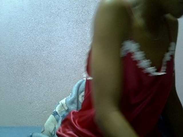 Yalane live cam on BongaCams
