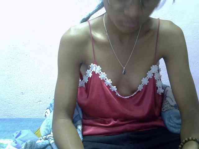 Yalane Live Webcam on BongaCams