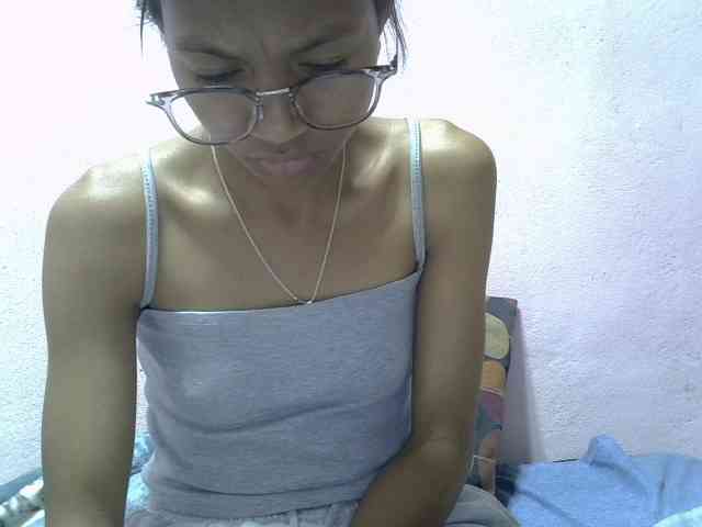 Yalane Live Webcam on BongaCams