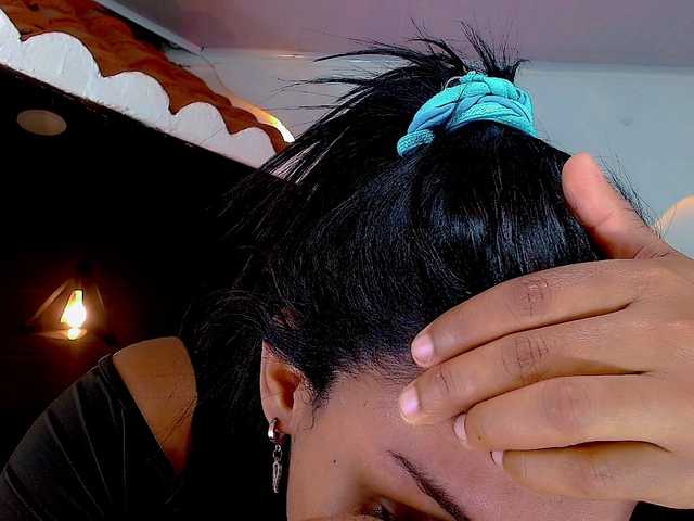 CoralineSweett live cam