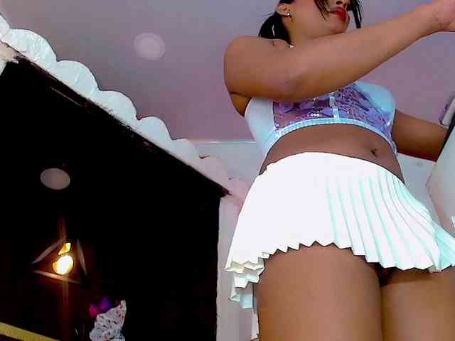 CoralineSweett Sex Cam Show