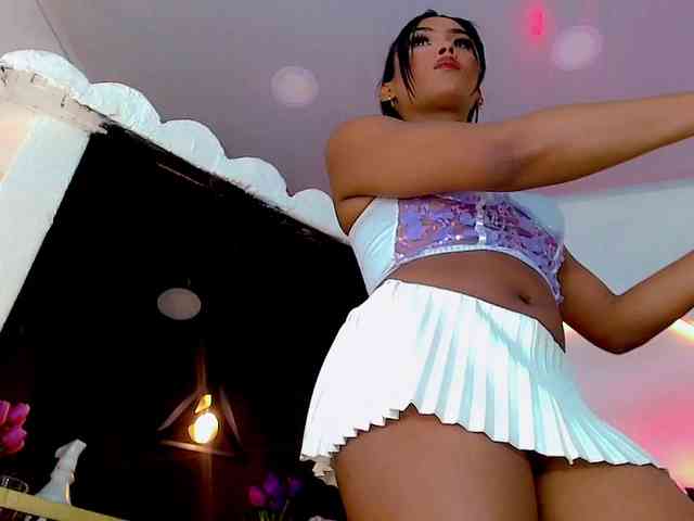 CoralineSweett Sex Cam Show