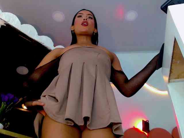 CoralineSweett Sex Cam Show