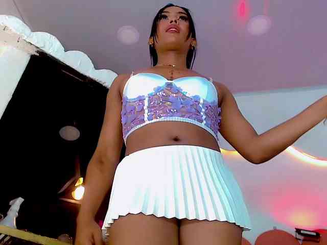 CoralineSweett Sex Cam Show