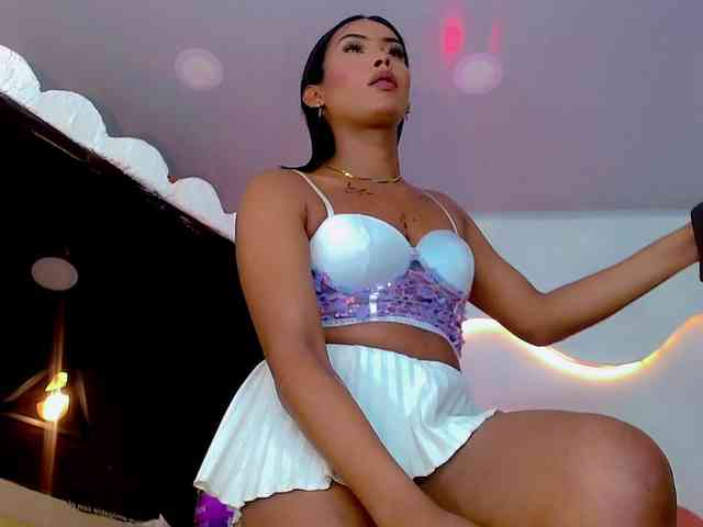 CoralineSweett Live Webcam on BongaCams