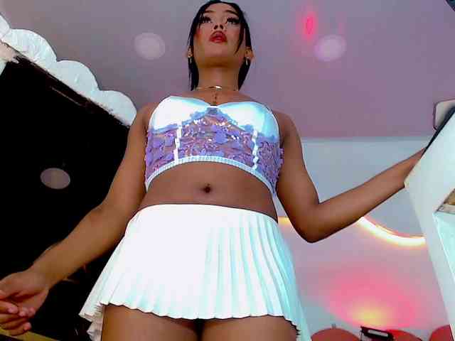 CoralineSweett Sex Cam Show