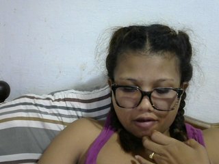 Anelah's Live Webcam