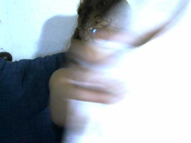 Anelah live cam on BongaCams