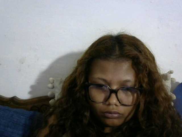 Anelah live cam on BongaCams