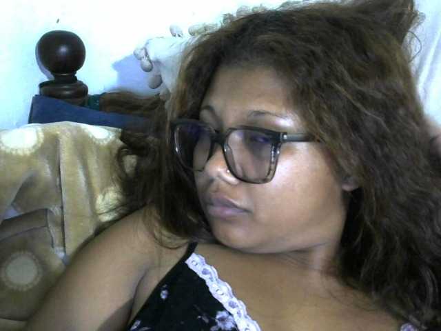 Anelah live cam on BongaCams