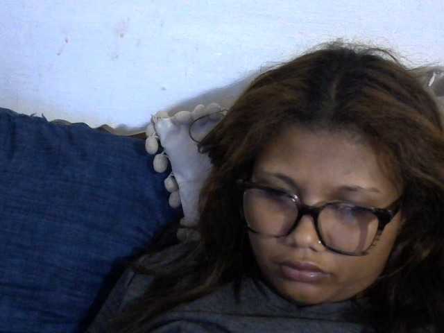Anelah live cam on BongaCams