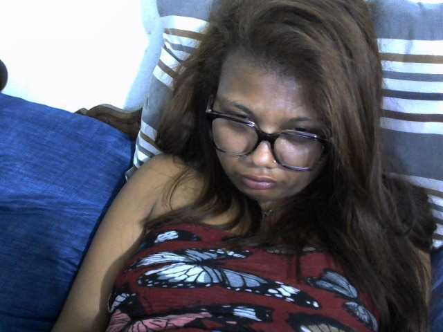 Anelah live cam on BongaCams