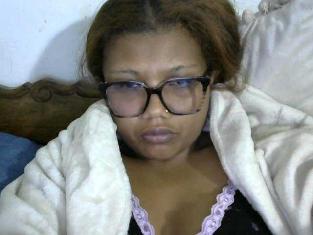 Anelah live cam on BongaCams