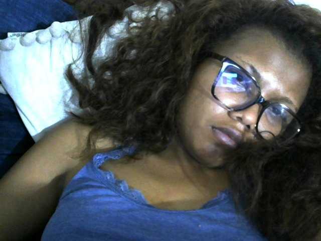 Anelah live cam on BongaCams