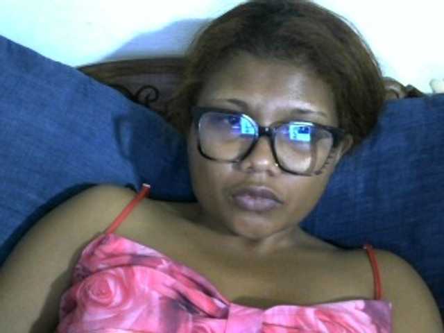 Anelah live cam on BongaCams