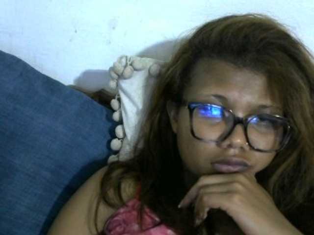 Anelah live cam on BongaCams