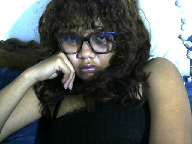 Anelah live cam on BongaCams