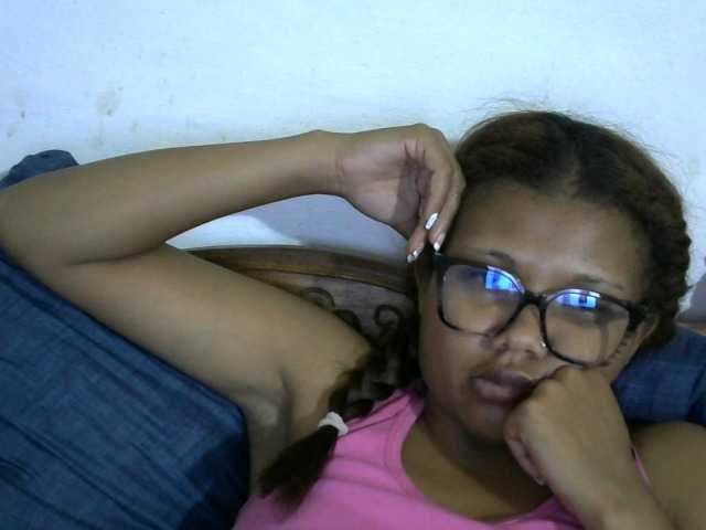 Anelah live cam on BongaCams