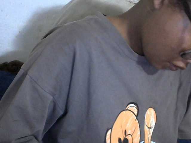 Anelah live cam on BongaCams