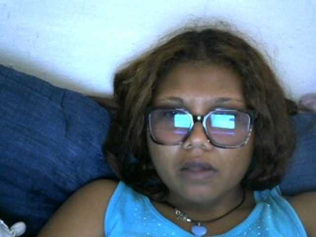 Anelah live cam on BongaCams