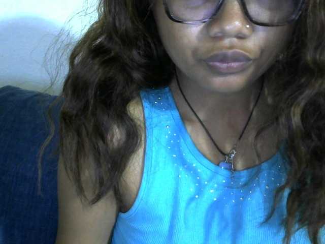 Anelah live cam on BongaCams