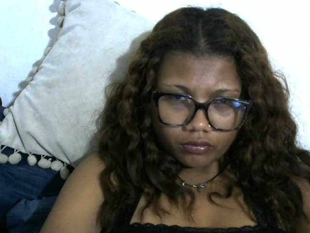 Anelah, en vivo ahora en BongaCams