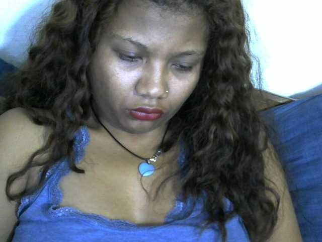Anelah live cam on BongaCams