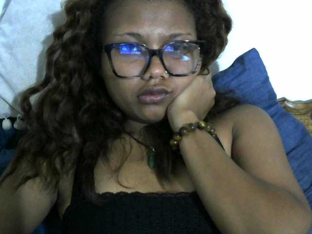Anelah, live now on BongaCams
