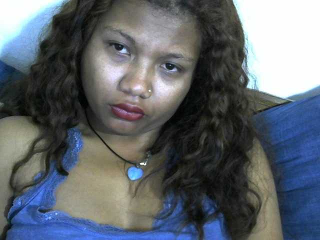 Anelah live cam on BongaCams