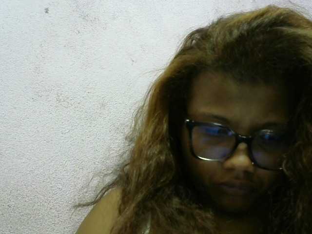 Anelah live cam on BongaCams