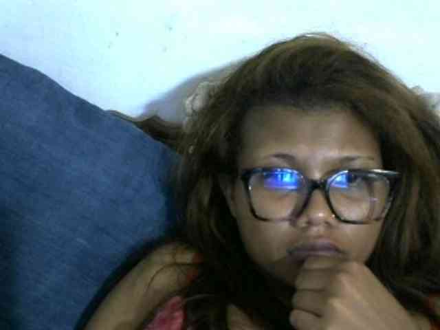 anelah's live room