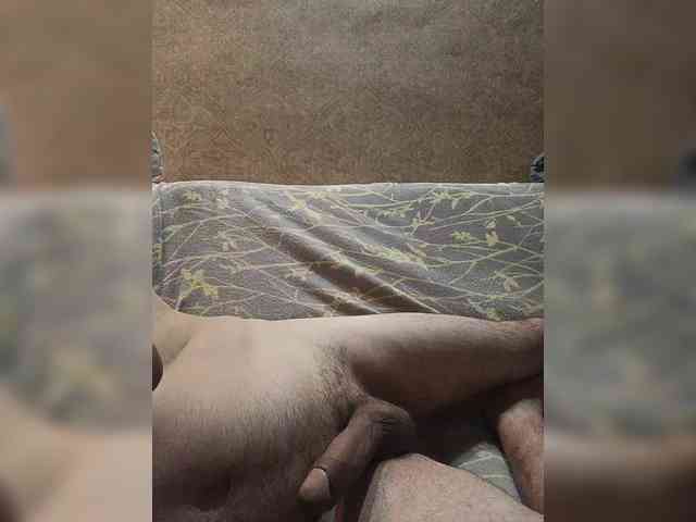 Alexandrroot Live Webcam on BongaCams