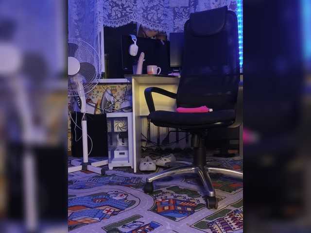 Nadina-1 live cam on BongaCams