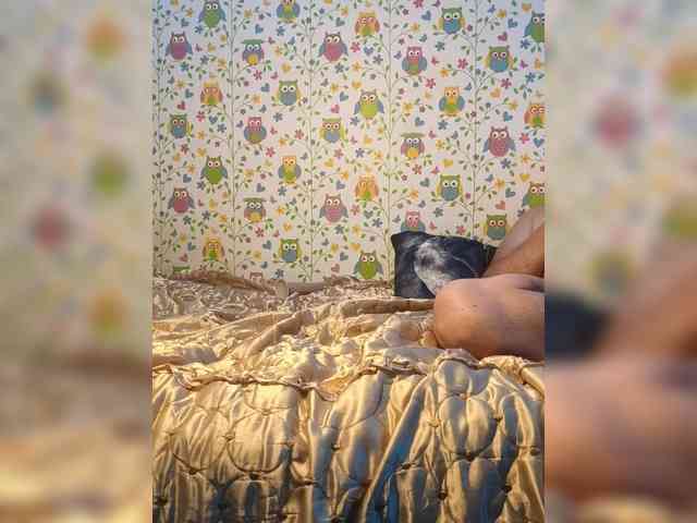 Nadina-1 webcam
