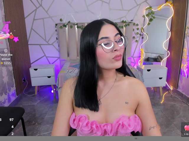 CASSE-TAY live cam on BongaCams