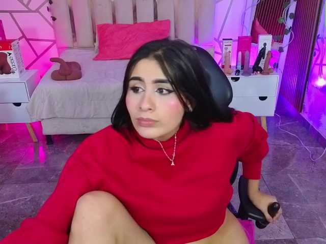 CASSE-TAY live cam on BongaCams