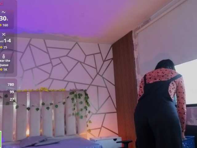 CASSE-TAY live cam on BongaCams