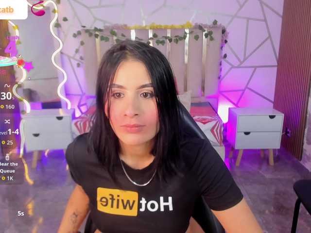 CASSE-TAY live webcam show